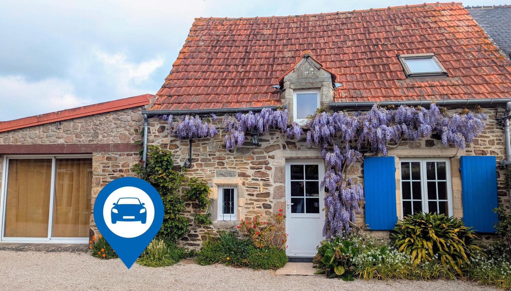 Maison Normande proche de la mer et des lieux touristiques Quettehou Extérieur photo